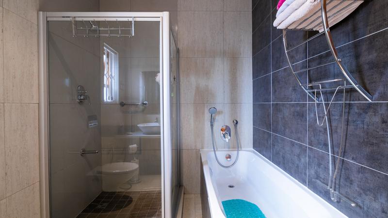 2 Bedroom Property for Sale in University Estate Western Cape